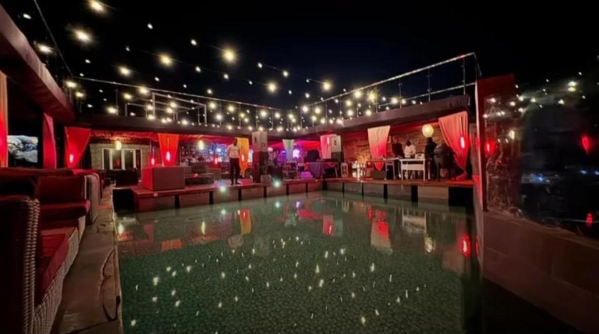 Mai Hotel Conakry Bagian luar foto