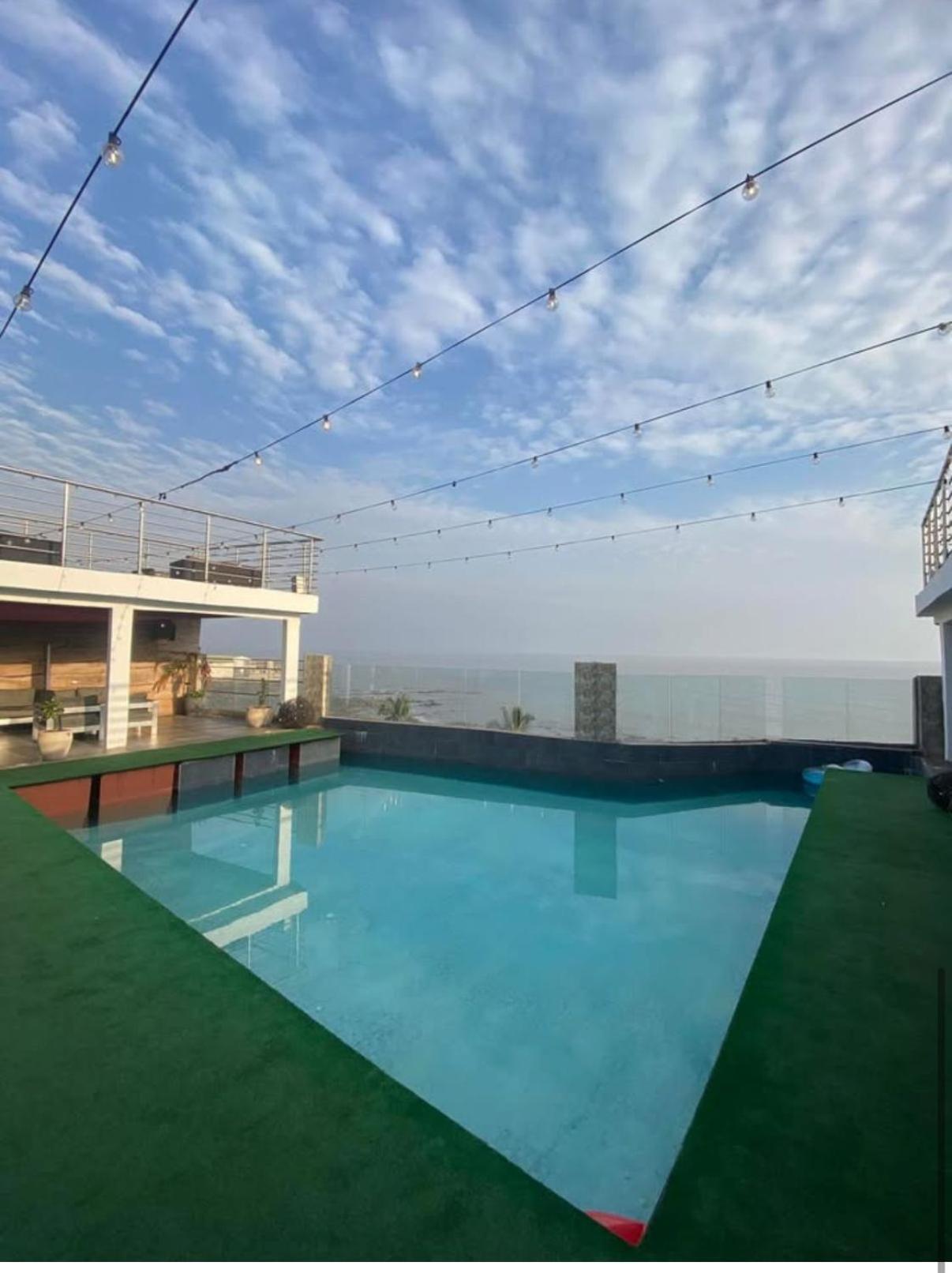 Mai Hotel Conakry Bagian luar foto
