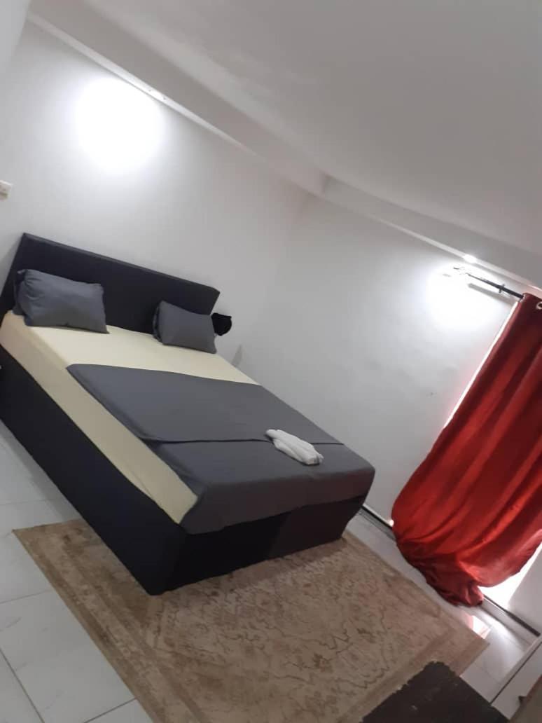 Mai Hotel Conakry Bagian luar foto